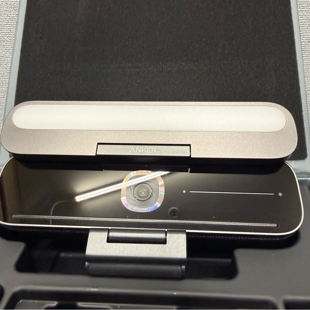 Anker PowerConf B600 Videobar Webcam with Light, with 2K Camara